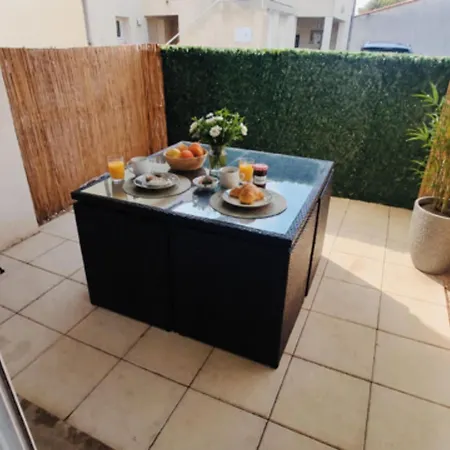 Charming With Terrace And Parking Appartamento La Rochelle (Charente-Maritime)